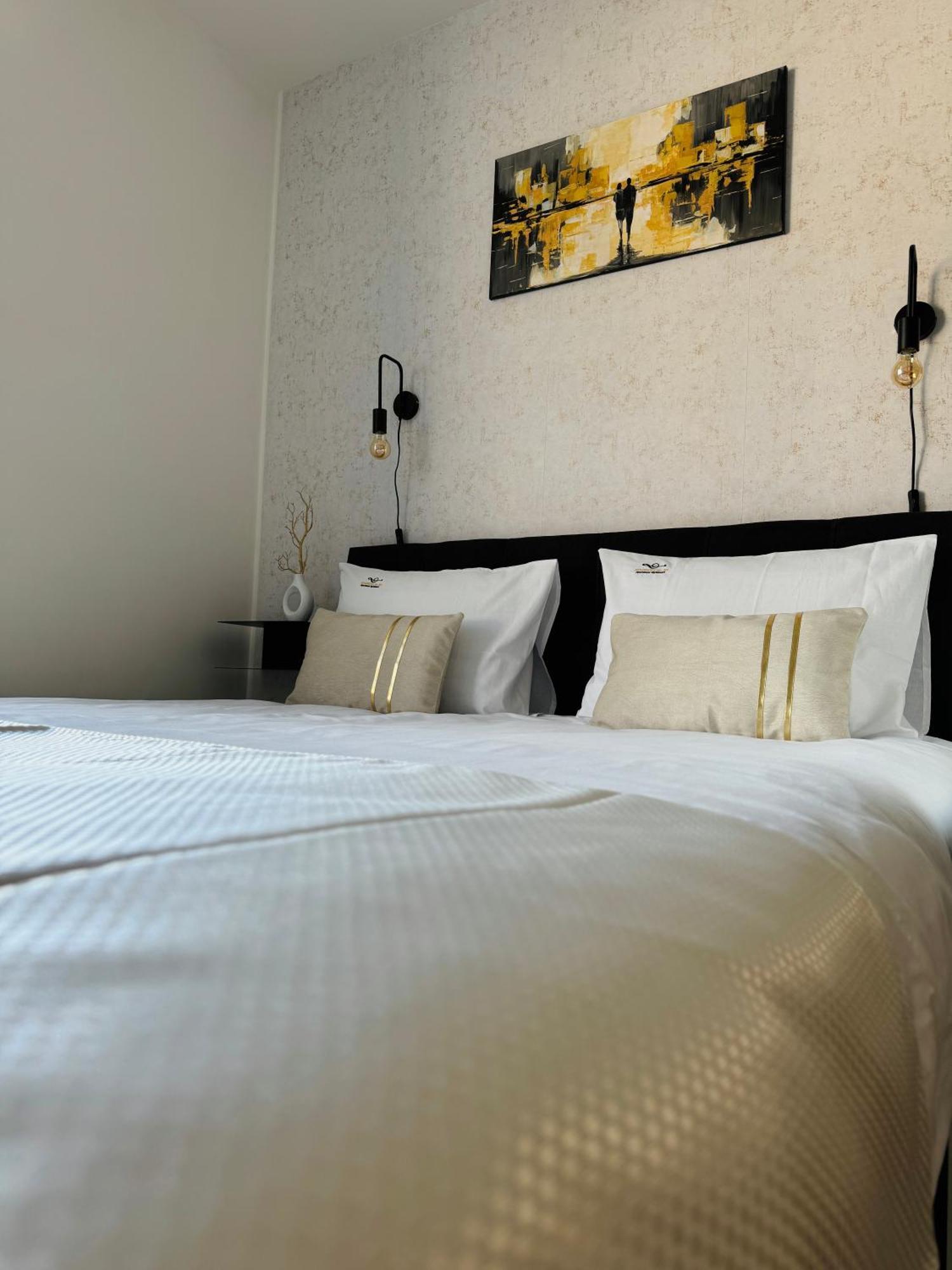 Apartment Symphony No 501 Mymozart *
