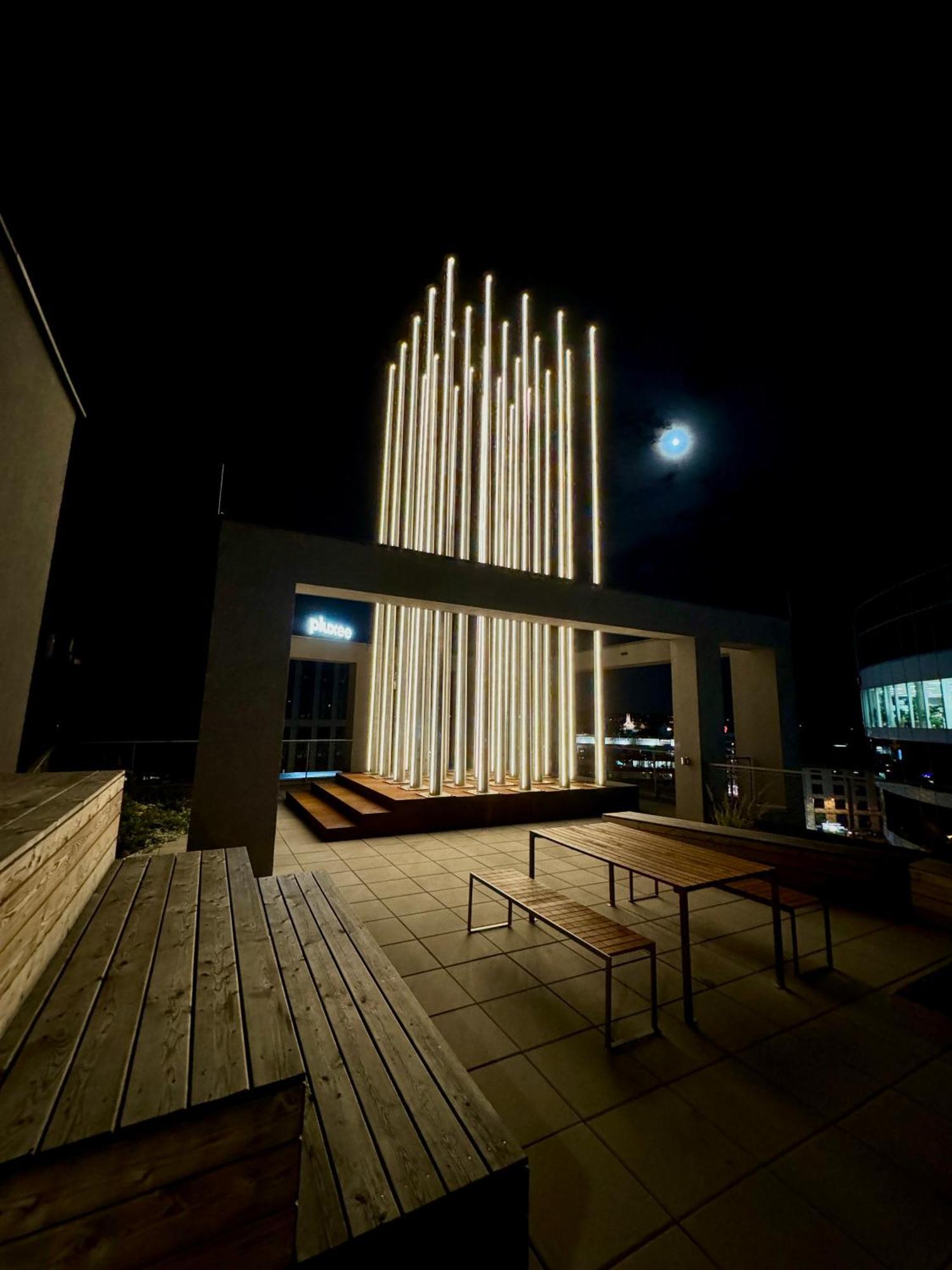 Symphony No 501 Mymozart Apartment *